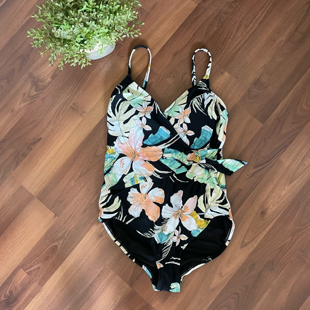 Kona Sol Women’s One Piece Belted Swimsuit